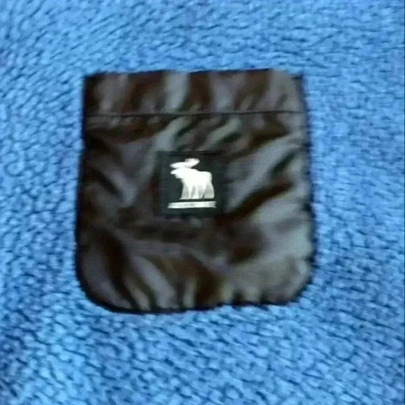 Abercrombie Fleece Kids NWOT - Picture 2 of 3